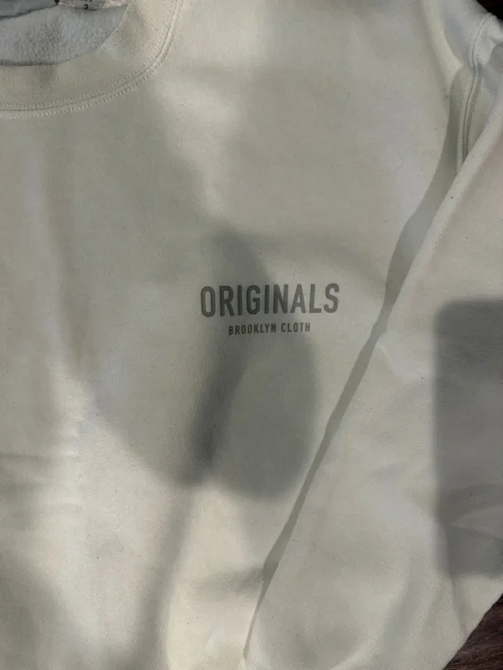 Men’s Crewneck Sweatshirt in Off-White - Picture 3 of 5